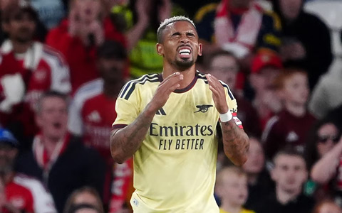 Arsenal phơi áo trước Real Betis