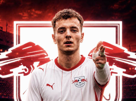 Fisnik Asllani sẽ thay thế vị trí của Diomande ở Leipzig