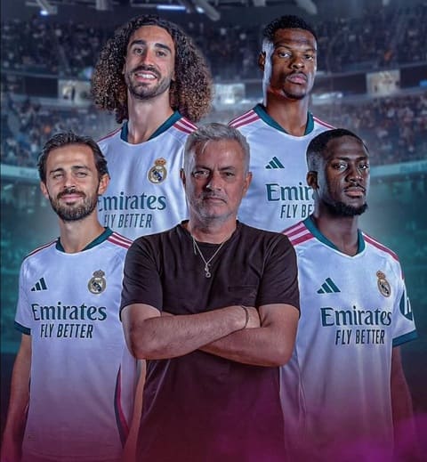 Real Madrid nhanh chóng đưa về HLV Jose Mourinho và 4 tân binh. Ảnh: Facebook