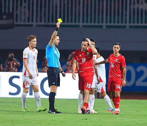 Trong khi đó, Indonesia phạm lỗi nhiều nhất ở vòng bảng AFF Cup 2026. Ảnh: Đức Cường