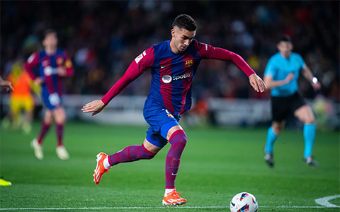 PSG tiến gần hơn tới Ferran Torres