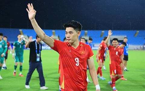Đình Bắc đứng thứ 2 trong top 10 cầu thủ có điểm số cao nhất vòng bảng AFF Cup 2026 - Ảnh: Đức Cường