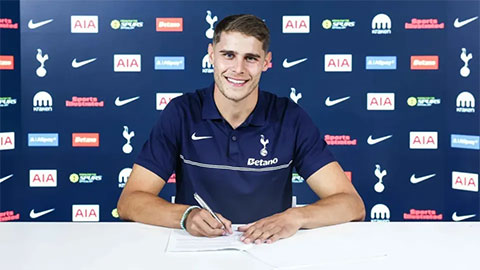 Van de Ven đã đồng ý gia hạn hợp đồng với Tottenham