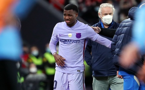 Những chấn thương đã kèo lùi đà phát triển sự nghiệp của Ansu Fati. Ảnh: FC Barcelona