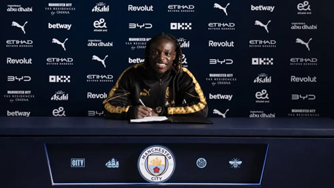 Doku sẽ tiếp tục gắn bó lâu dài với Man City