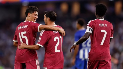 Real Madrid vừa đánh bại Deportivo 1-0 để duy trì mạch bất bại dười thời Mourinho