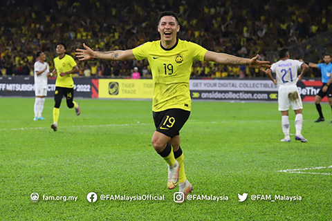 Aguero là chân chuyền lợi hại của Malaysia 