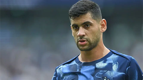 Romero chia tay Tottenham bằng bức tâm thư