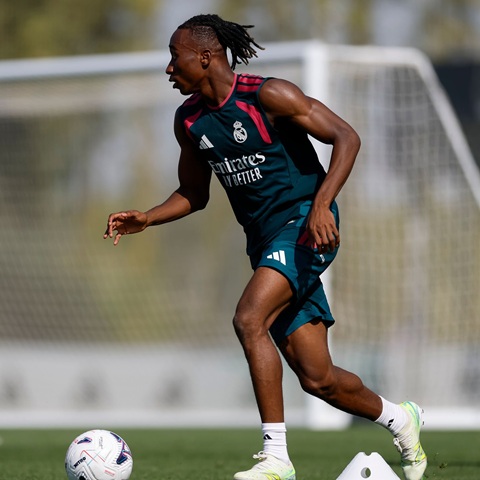 Diomande đang gây ấn tượng tốt trên sân tập Real Madrid những ngày qua