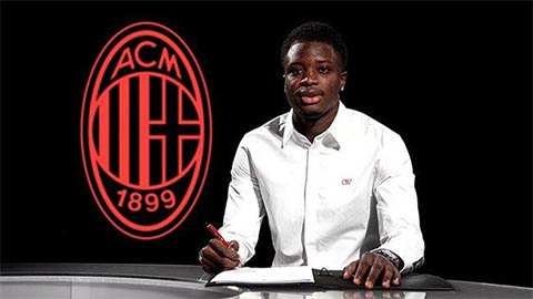 Cissè muốn khẳng định mình trong màu áo Milan