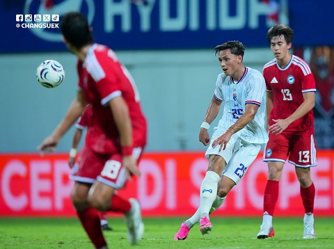 Thái Lan cũng đã "đặt một chân vào chung kết" sau thắng lợi 3-1 ở lượt đi 