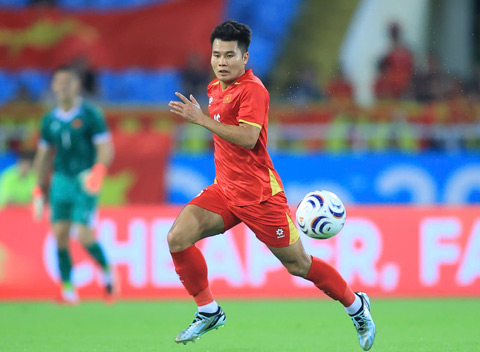 Tiến Anh đang có phong độ ấn tượng tại AFF Cup 2026. Ảnh - Đức Cường