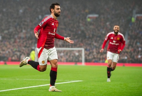 MU cần sớm "trói" Bruno Fernandes
