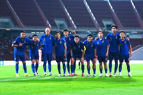 Niềm vui của tuyển Thái Lan khi vào chung kết AFF Cup 2026. Ảnh: FAT