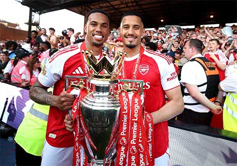 Cặp trung vệ số 1 của Premier League