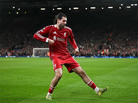 Anh từng gánh Liverpool mùa trước