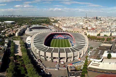 PSG giống như một mình một... lãnh địa