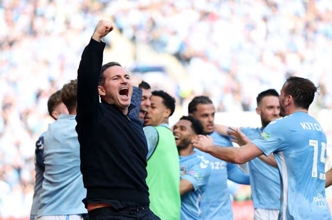 Thầy trò HLV Frank Lampard đã sẵn sàng thách thức Arsenal