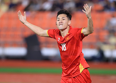 Hai Long phá vỡ thế bế tắc 