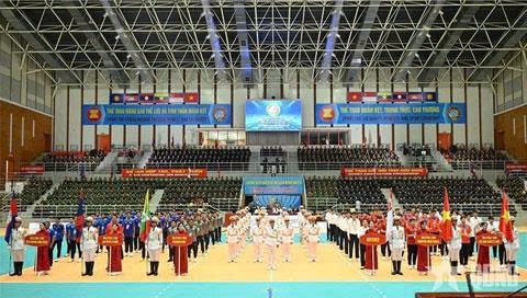 Quang cảnh lễ khai mạc