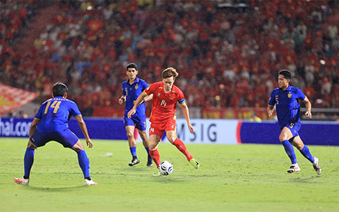 Màn trình diễn đẳng cấp của Hoàng Đức ở AFF Cup 2026 đang khiến nhiều 