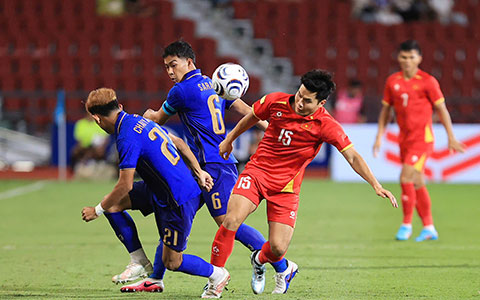 Chiến thắng trước Thái Lan giúp Việt Nam tiếp tục thăng tiến trên BXH FIFA - Ảnh: Đức Cường 