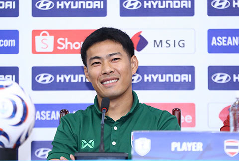 Tiền vệ Sarach Yoyen tự tin có thể lật ngược thế cờ trước Việt Nam để vô địch. Ảnh: Đức Cường