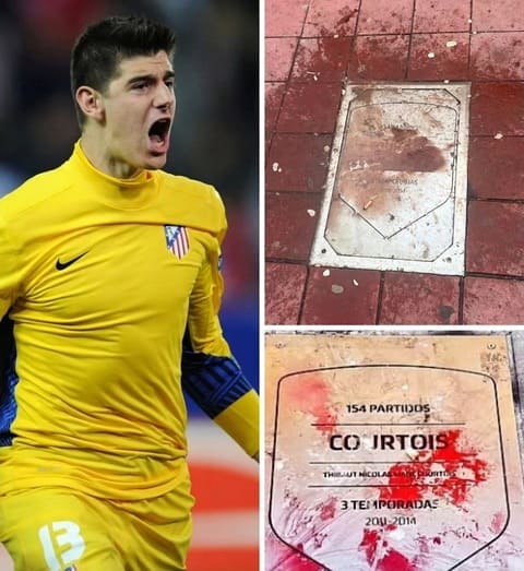 Tấm biển vinh danh Thibaut Courtois bị phá hủy . Ảnh: Facebook