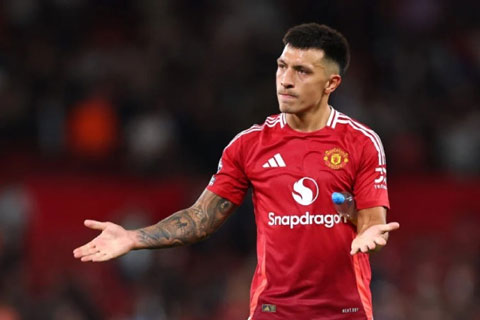 MU rất cần Lisandro Martinez đủ thể lực mùa này