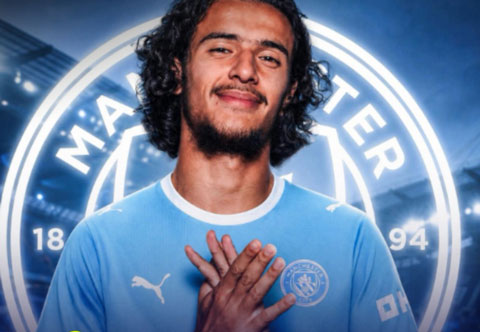 Bouaddi đã cập bến Man City
