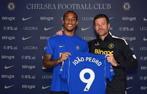 Pedro nhận áo số 9 tại Chelsea từ mùa giải này