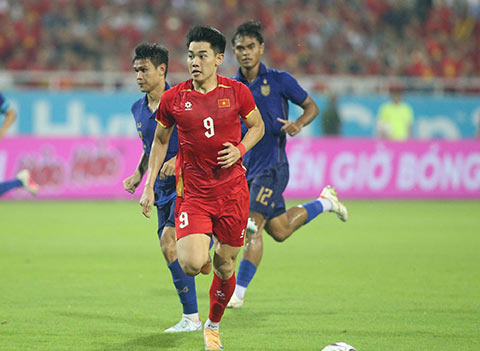 Tiền đạo Nguyễn Đình Bắc cũng không dự ASIAD. Ảnh: Đức Cường
