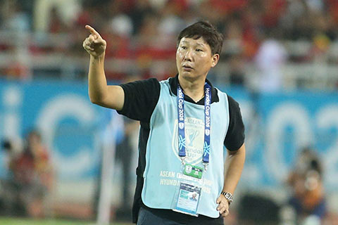 HLV Kim Sang Sik sẽ cùng ĐT Việt Nam dự FIFA ASEAN Cup. Ảnh: Đức Cường