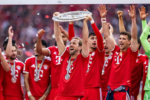 Kane bóng gió về một hợp đồng mới với Bayern