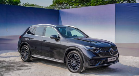 Mercedes-Benz GLC 300 4Matic mới có giá chỉ 2,3 tỷ đồng