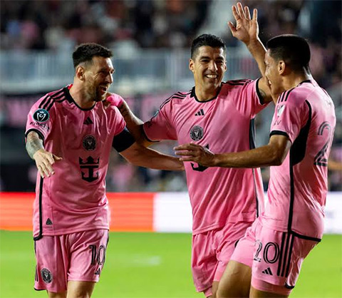 Messi và các đồng đội chấm dứt chuỗi trận đáng thất vọng bằng màn hủy diệt Montreal