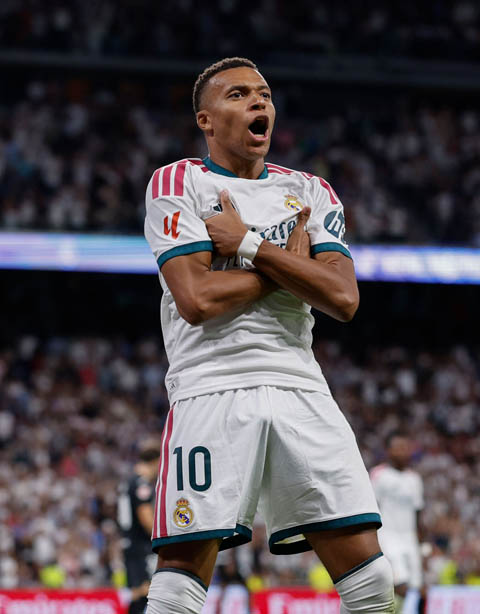 Mourinho ủng hộ Mbappe giành Quả Bóng Vàng