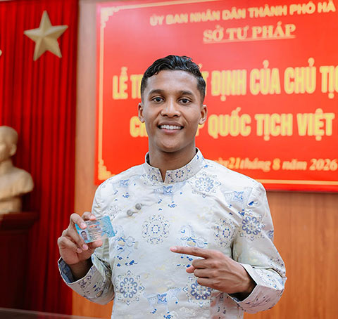 Nguyễn Adou Legley Minh đã có quốc tịch Việt Nam và đủ điều kiện thi đấu cho ĐTQG nếu được trao cơ hội
