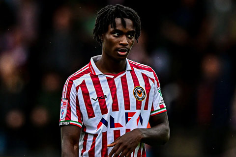 Ogunneye đã khoác áo Newport County thuộc League Two theo dạng mượn mùa trước