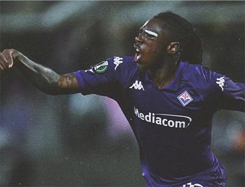 Moise Kean trên đường tới Como