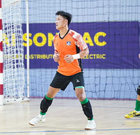 Thủ môn Hồ Văn Ý