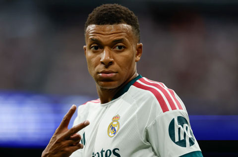 Mbappe trong màu áo Real Madrid