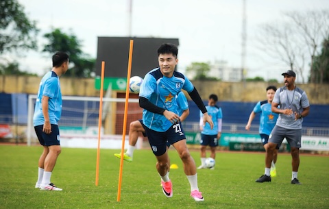 SLNA tập luyện chuẩn bị cho mùa giải 2026/27. Ảnh: SLNAFC