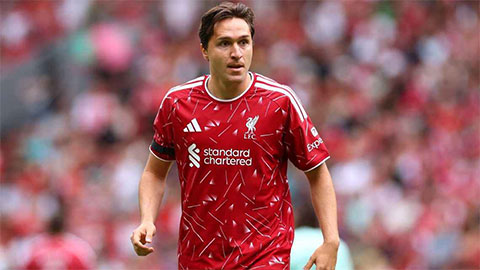 Chiesa không thể tìm kiếm được vị trí chính thức tại Liverpool