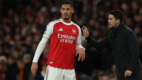 HLV Arteta vẫn điền tên Saliba vào danh sách dự Champions League