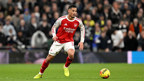 Saliba chưa hẹn ngày trở lại thi đấu