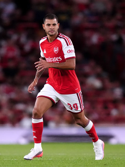 Tân binh Bruno Guimaraes đang được Arsenal sử dụng dè dặt - Ảnh: PA