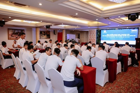 Có 41 trọng tài và trợ lý tham gia khoá học tại TP.HCM. Ảnh: Quỳnh Đức