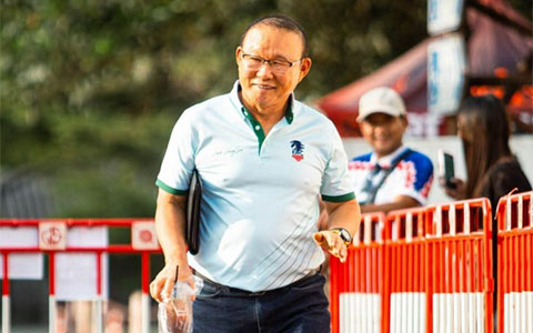 HLV Park Hang Seo có khởi đầu như mơ cùng Kanchanaburi Power ở Thai League 2 