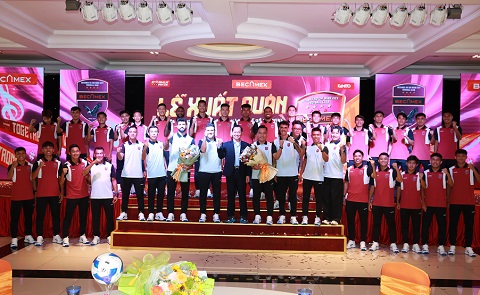 Mục tiêu của Becamex TP.HCM là phải lên hạng ngay sau mùa này